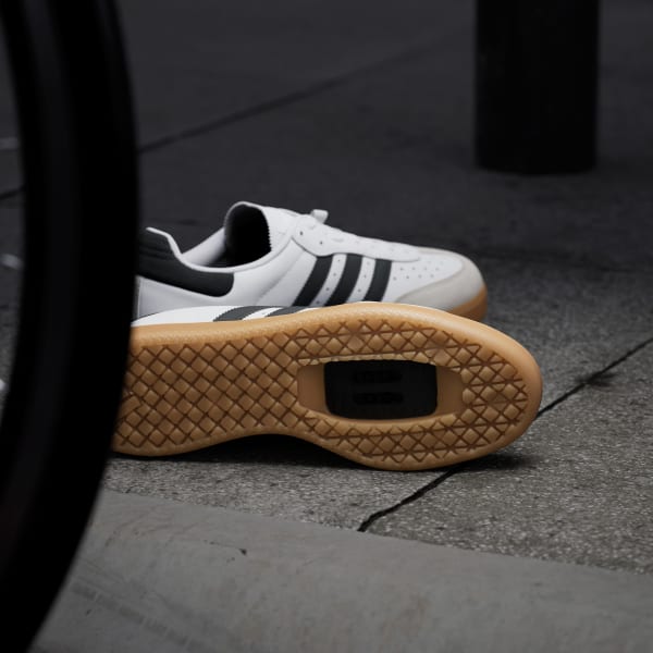 Chaussure cuir Velosamba