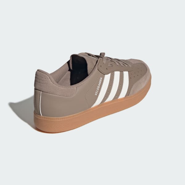 Chaussure cuir Velosamba
