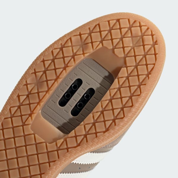 Chaussure cuir Velosamba