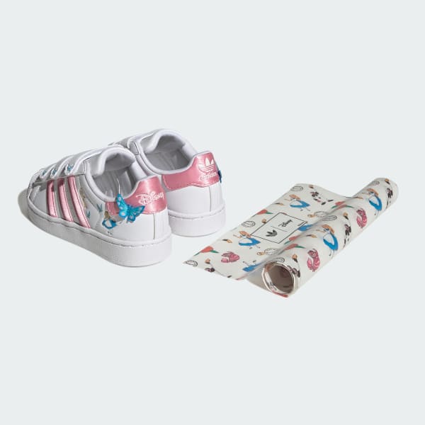 Chaussure fermeture confortable Adidas Disney Superstar II